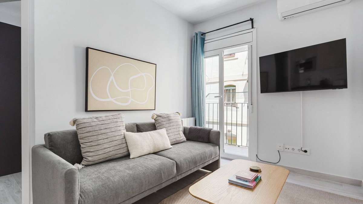 Barceloneta Apartment | Inviting Barceloneta 1BR w/Balcony, near Beach, by Blueground