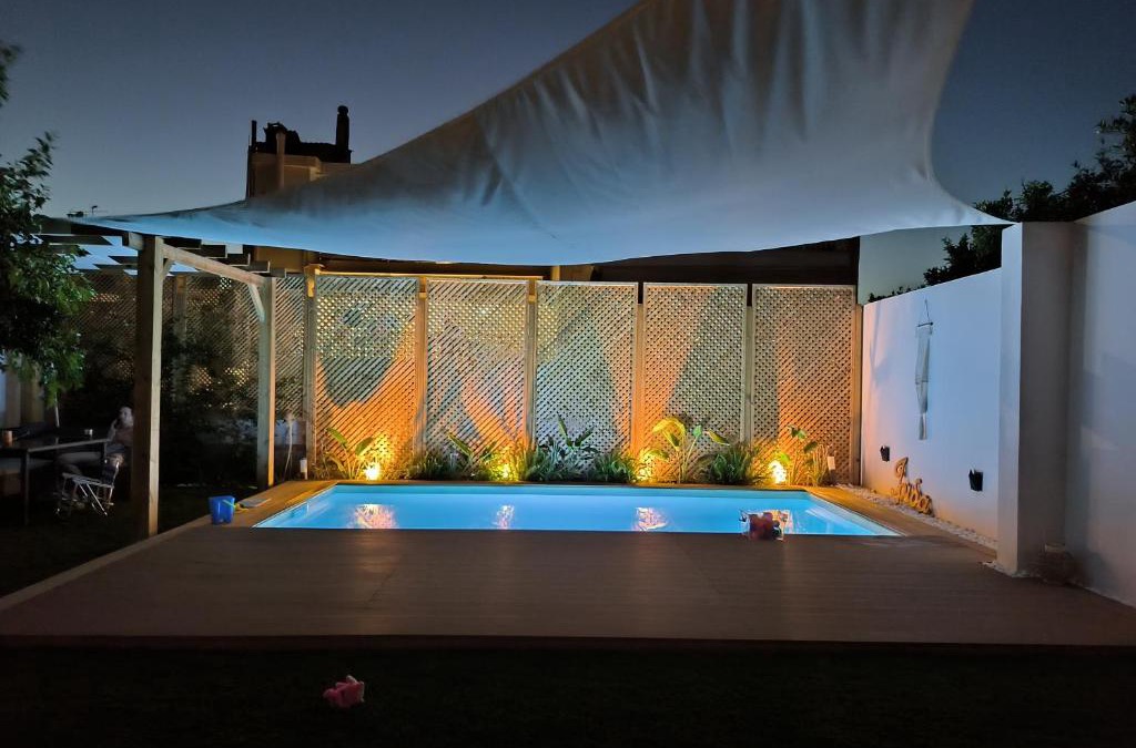 Korithion Apartment | Iris pool House