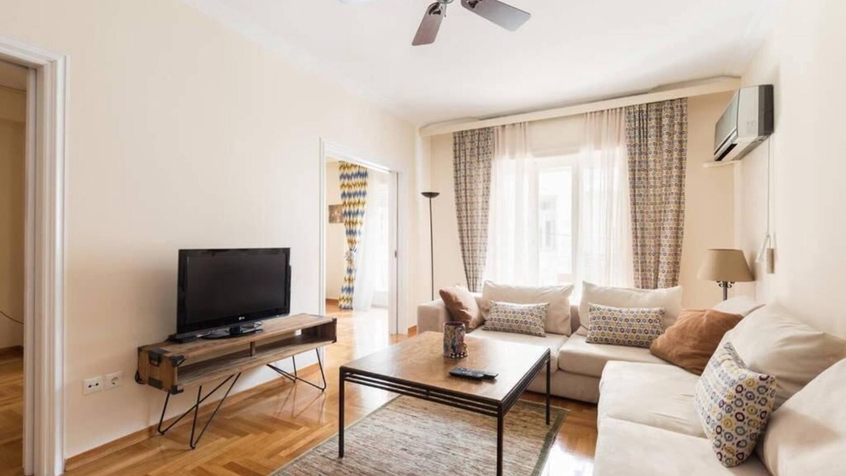 Kolonaki Apartment | Irodotou Grand Apartment