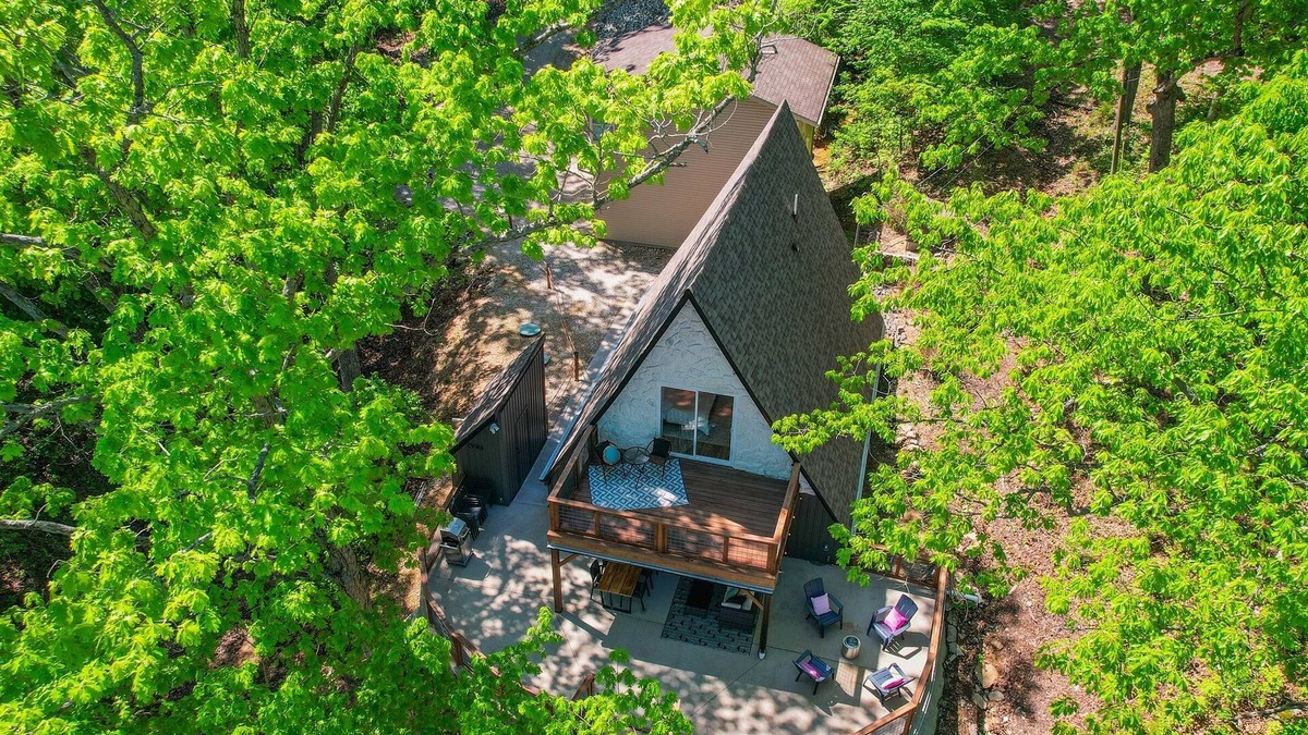 Lake of the Ozarks House | Iron Kettle A Frame | Private Dock | Game Room