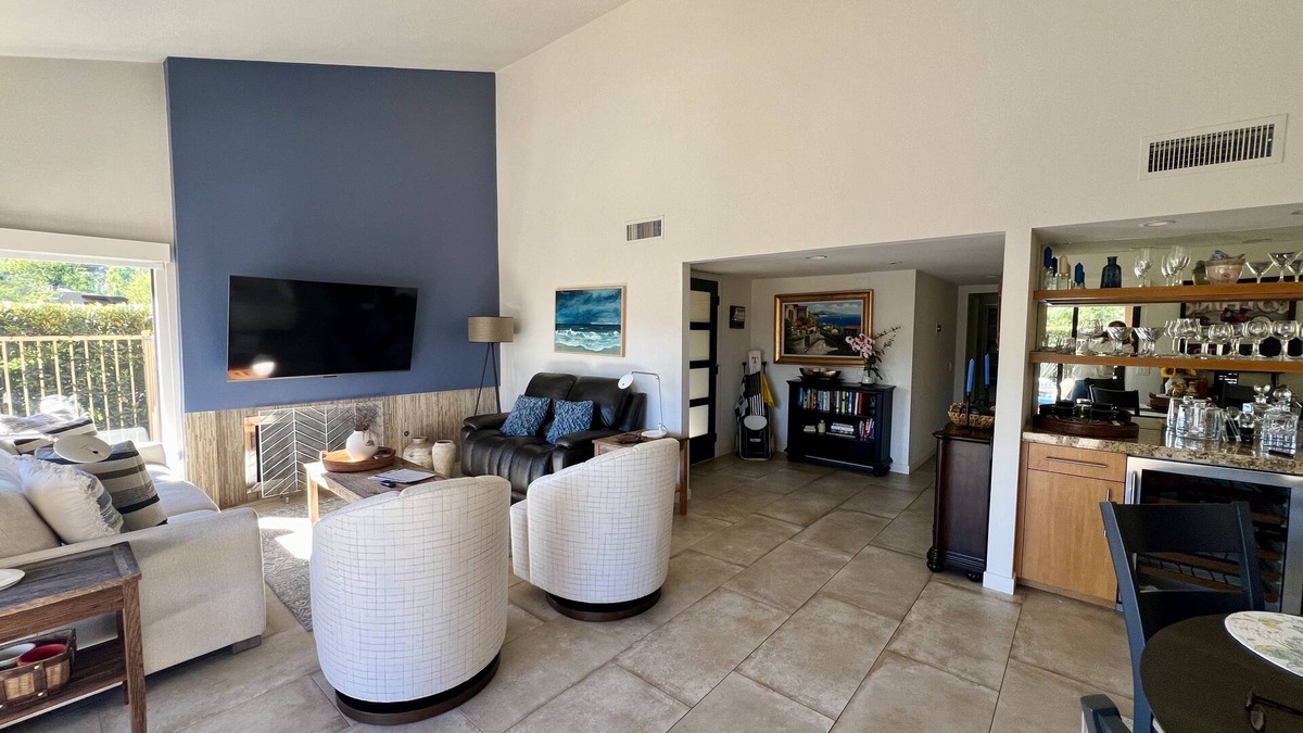 Palm Desert Condo | Ironwood Country Club Condo with a view!