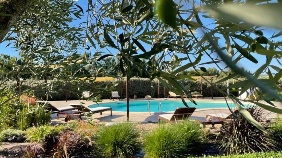 San Vero Milis Hotel | Is Cheas wine farm boutique hotel