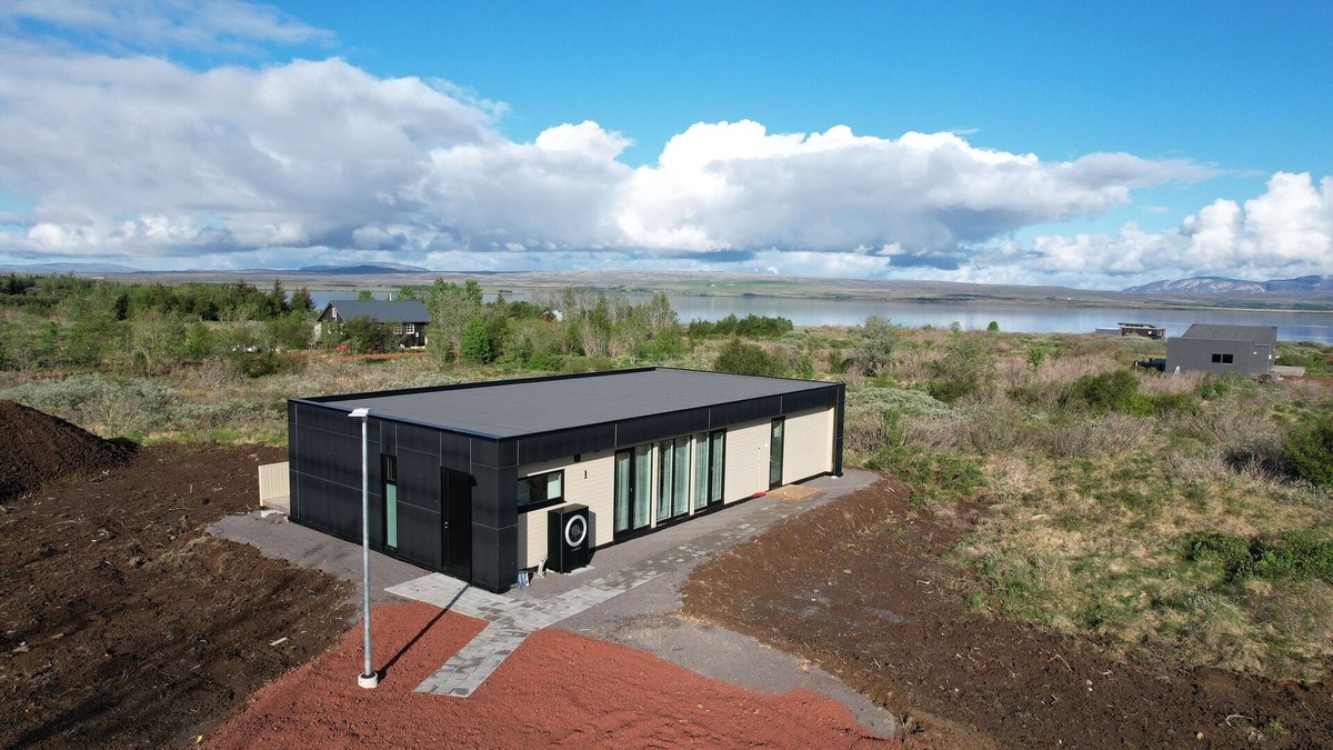 Selfoss House | Cozy Icelandic house with views to lake Apavatn