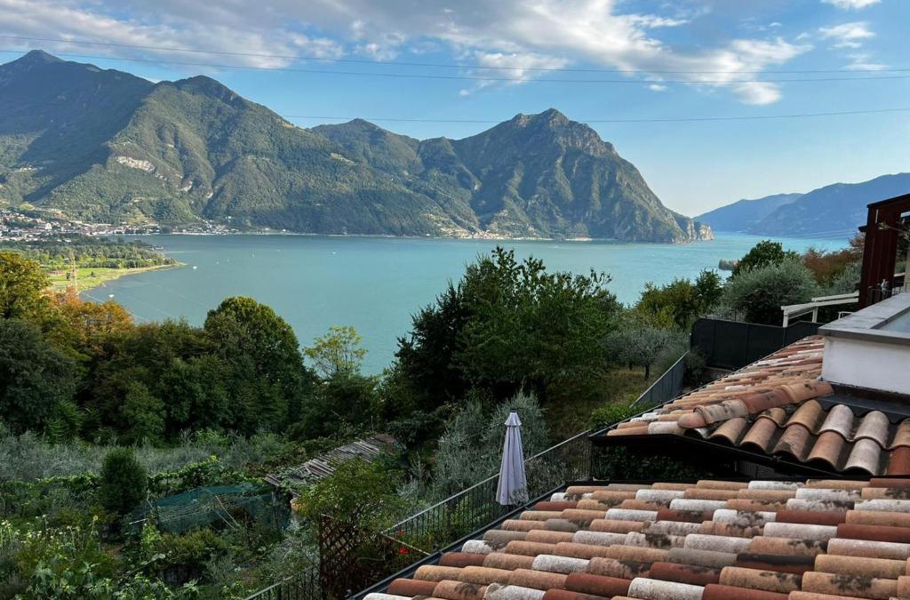 Costa Volpino House | Iseo Lake Villa con vista lago e piscina