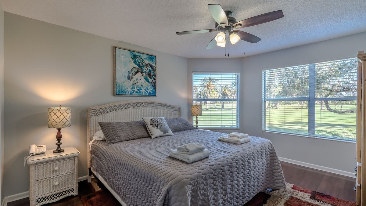 Isla del Sol Condo | Isla Del Sol Rentals St. Petersburg
