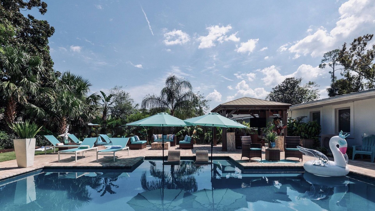Jacksonville Beach House | Isla's Beach Oasis: Family Beach Oasis with Heated Pool