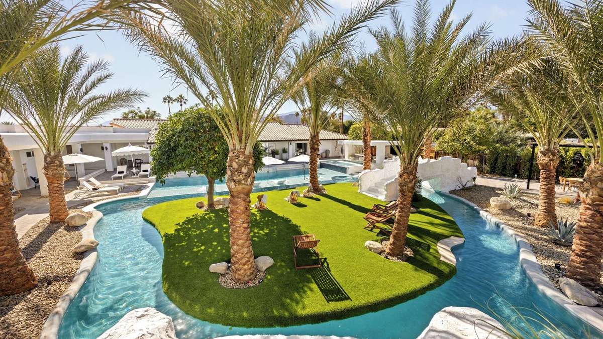 Palm Desert House | Isla - Where Luxury Meets Adventure
