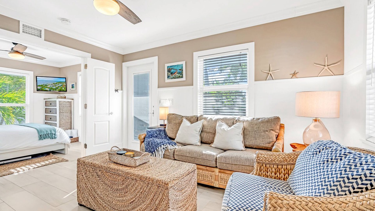 Islamorada House | Islamorada retreat "Bungalow Blue" w/heated pool, Bikes, BBQ, amenities galore!