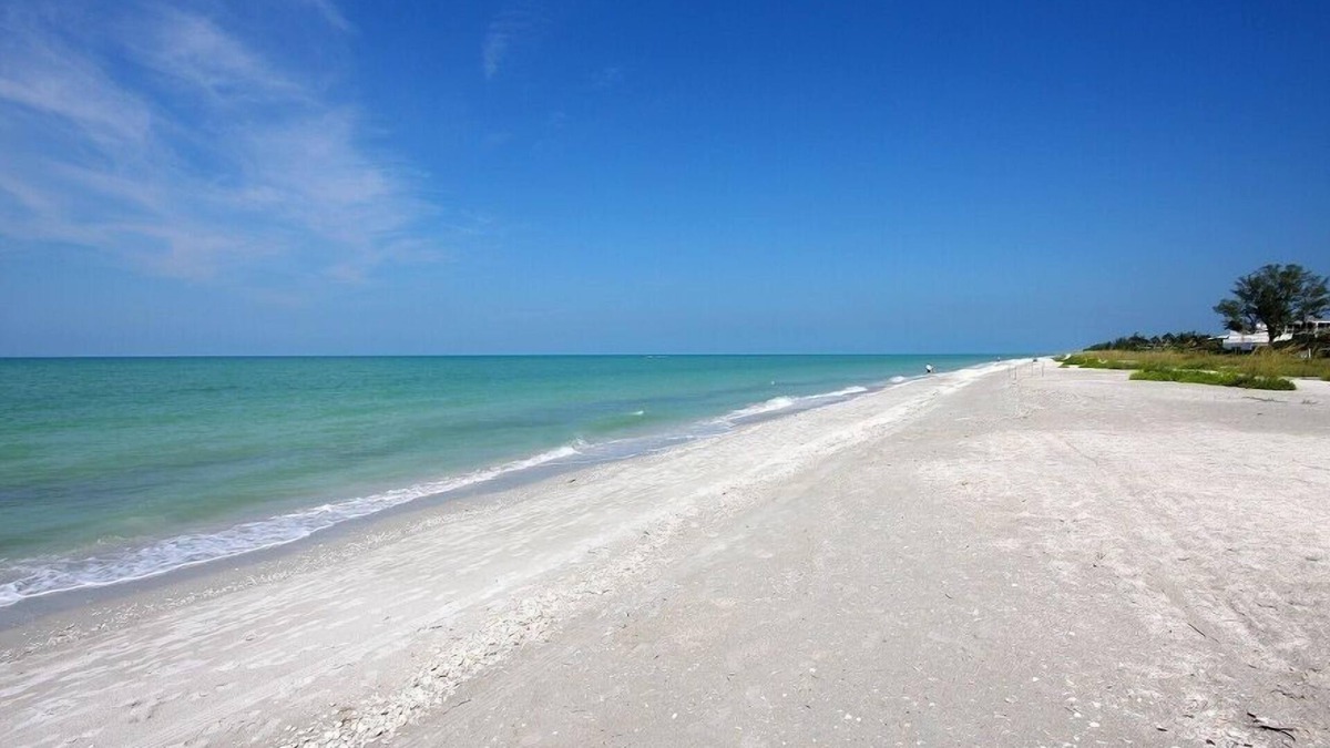 Sanibel Condo | Island Beach Club #P3B is a 2/2 vacation rental on Sanibel Island!