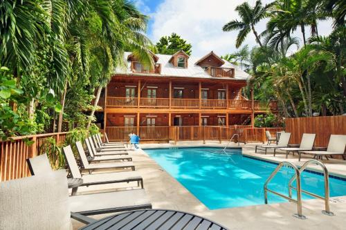 Historic Seaport Hotel | Island City House