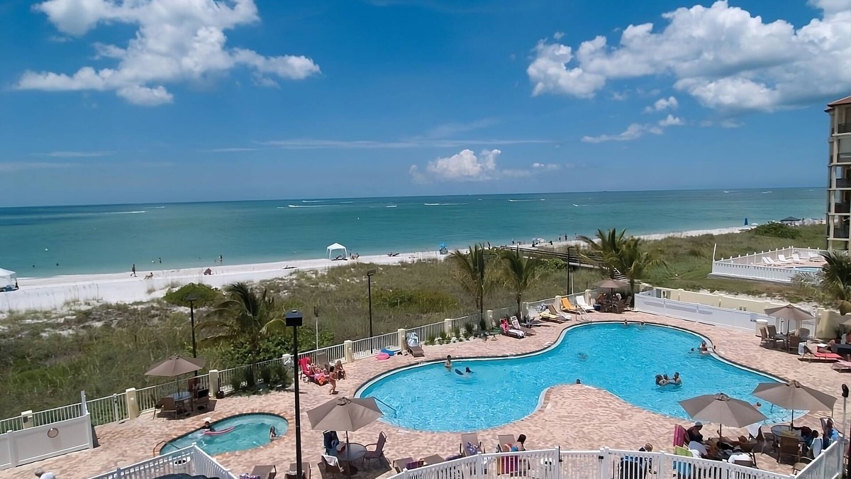 Treasure Island Hotel | Island Escape! 4 Relaxing Units, 2 Pools, Direct Beach Access, Free Parking