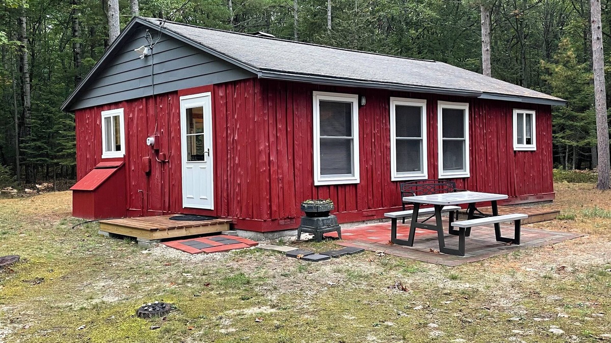 Bois Blanc Island Cabin | Island Getaway! Nestled in the woods with easy access to sandy beach