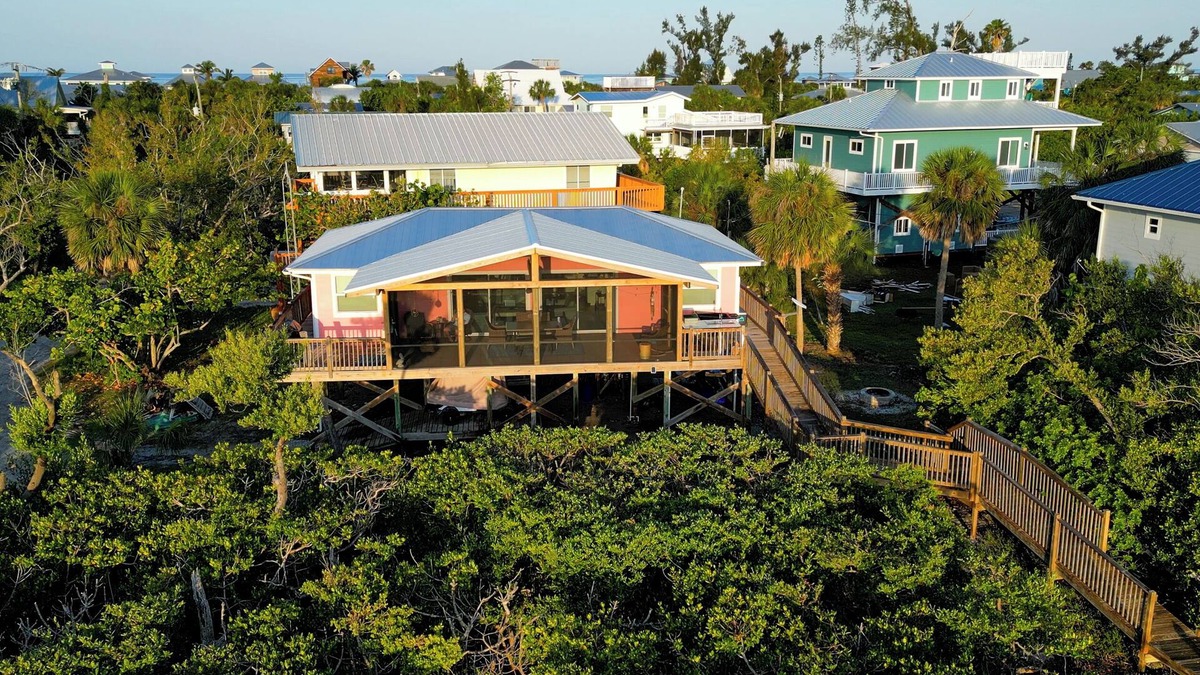 Placida House | Island Life Little Gasparilla Home Waterfront on the Bay w/Private Dock