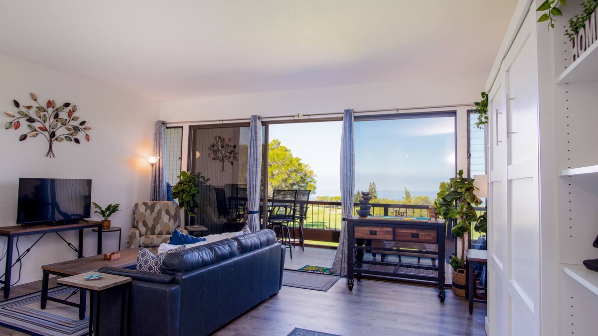 Waikoloa Condo | Island oasis on golf course w/private lanai, pool, tennis, WiFi, & ocean views