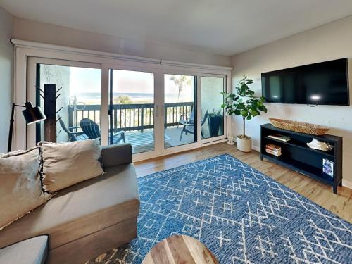Butler Beach Apartment | Island View