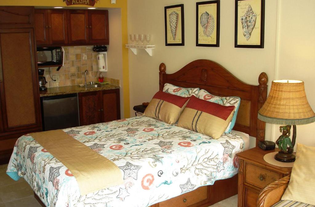 Wailua Apartment | Islander on the Beach Unit 244