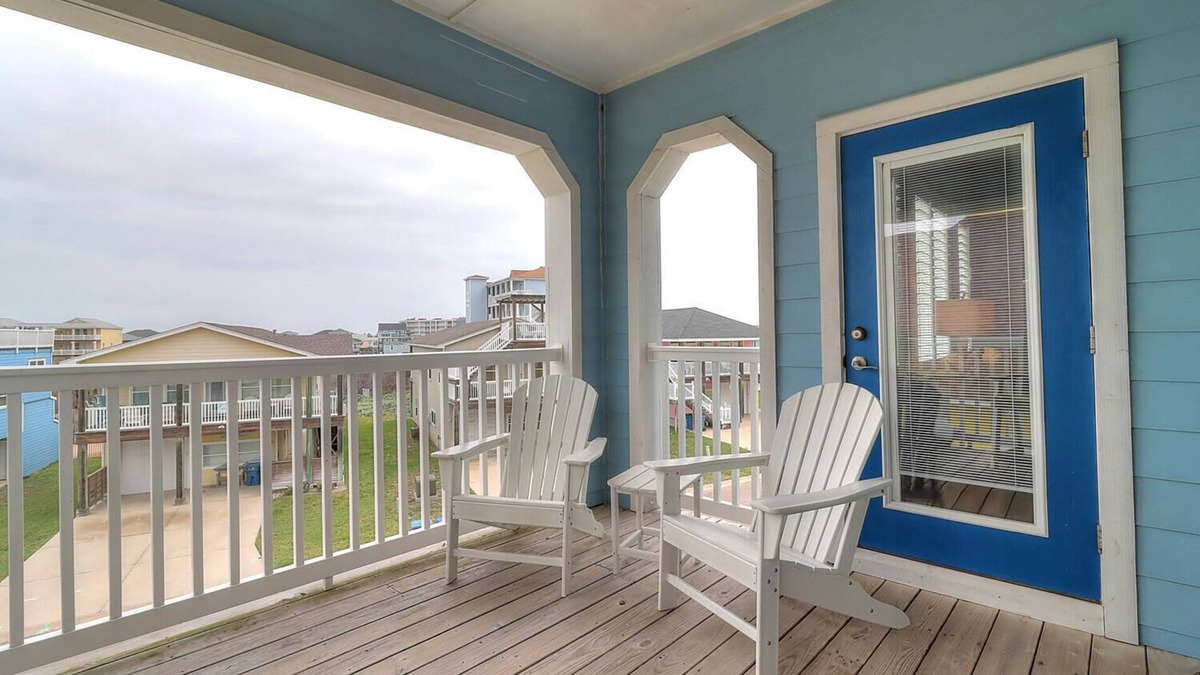Sand Point House | Isle Be Back