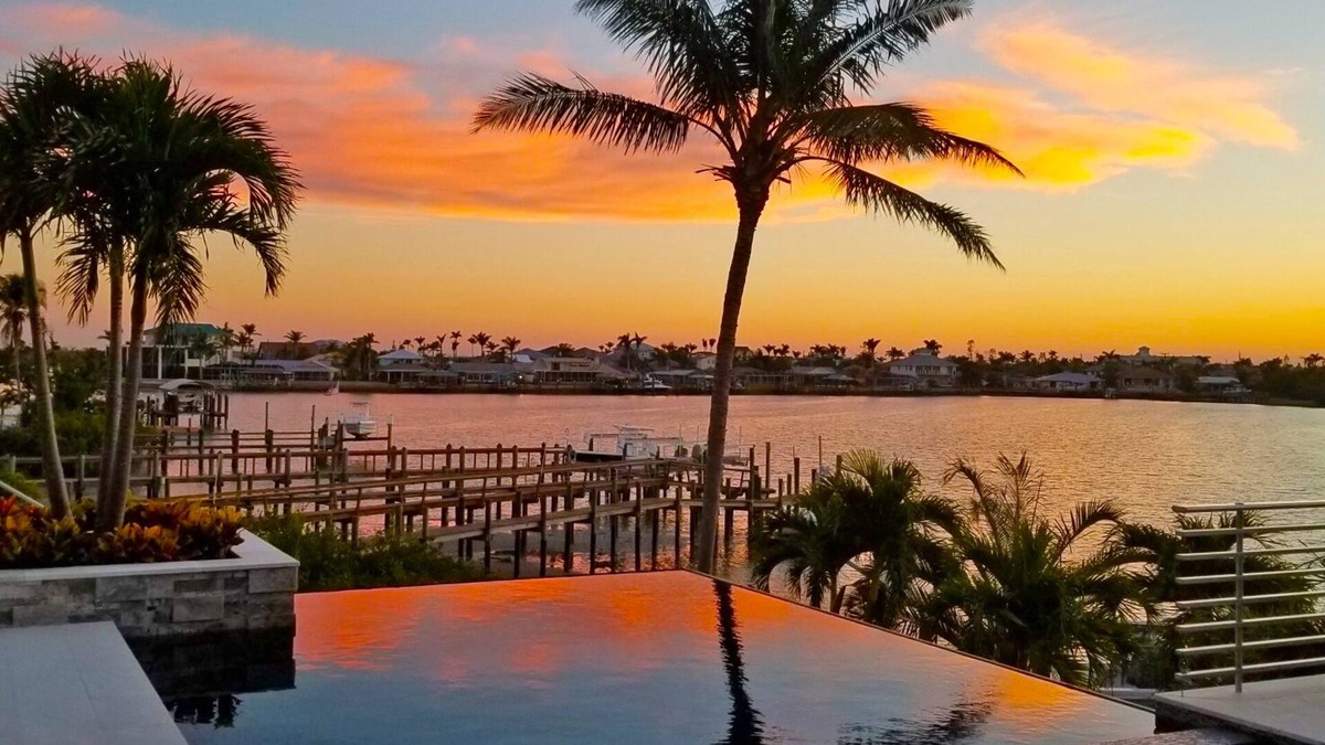 Isles of Capri House | Isles Of Capri & Marco Island area.