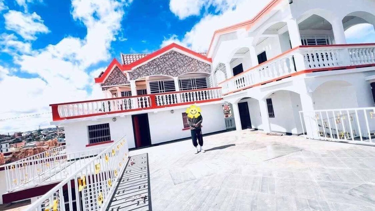 Antananarivo Villa | It is a two-story villa in Ampitatafika with a beautiful terrace.