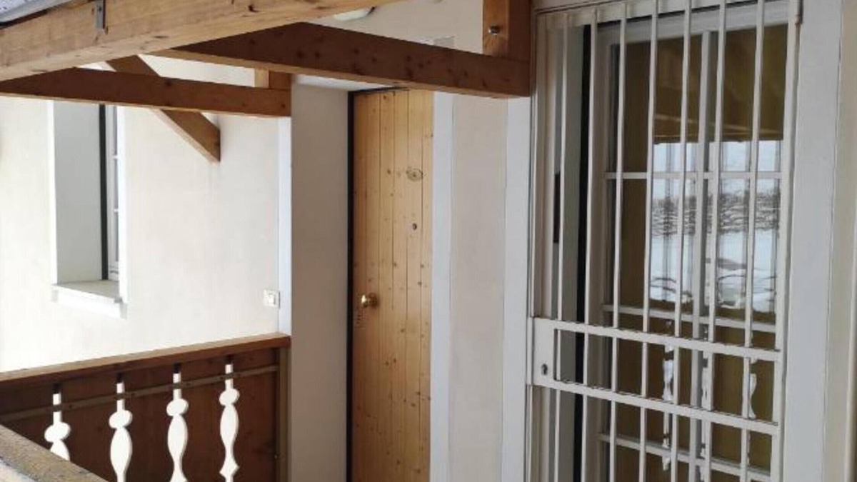 Livinallongo del Col di Lana Apartment | Apartment 'Appartamento Monte Civetta' with Mountain View, Balcony and Wi-Fi
