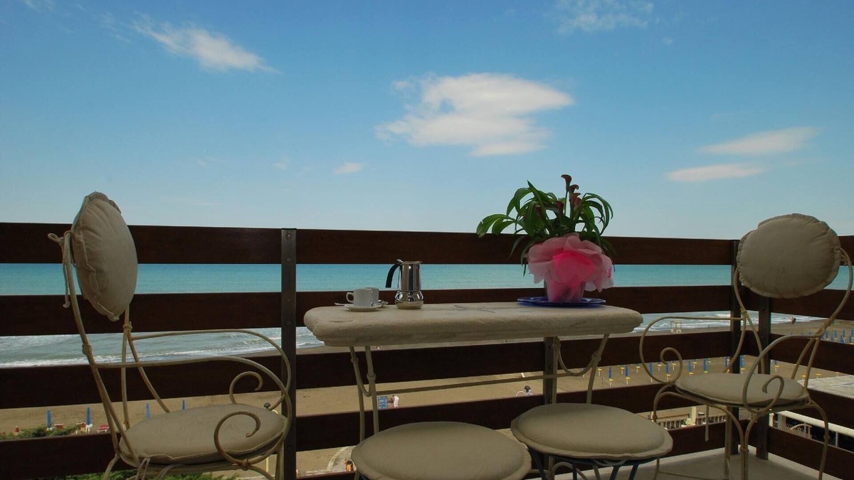 Marina di Castagneto Carducci Apartment | Holiday apartment Marina di Castagneto Donoratico for 1 - 4 persons with 1 bedroom - Holiday apartme