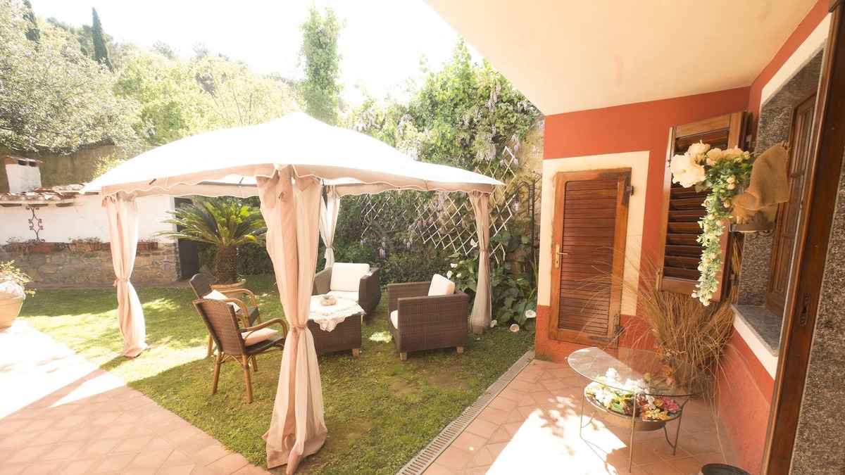 Lerici Villa | Maison Costa di Murlo Villa with garden