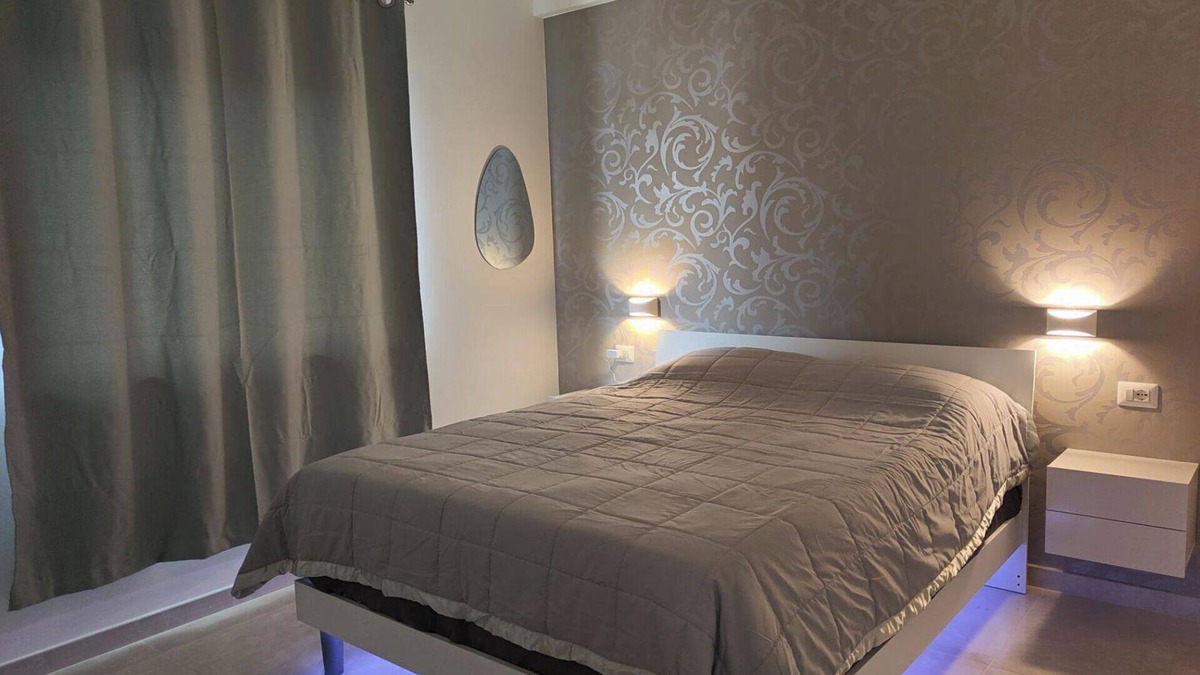 Contrada Taverna Apartment | Maxine Mare Blu - Sleeps 4 - 3 Mins To Beach