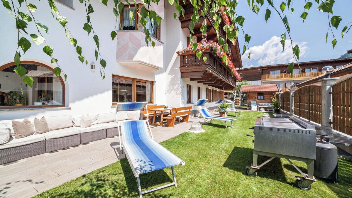 San Martino in Passiria Apartment | Holiday Apartment ‘Sonnenparadies 1’ with Mountain View, Wi-Fi & Garden