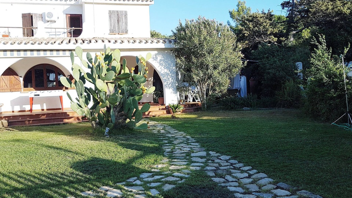 Torre delle Stelle Villa | GREEN HOUSE. Cozy villa less than 200 meters from Cann'e Sisa beach