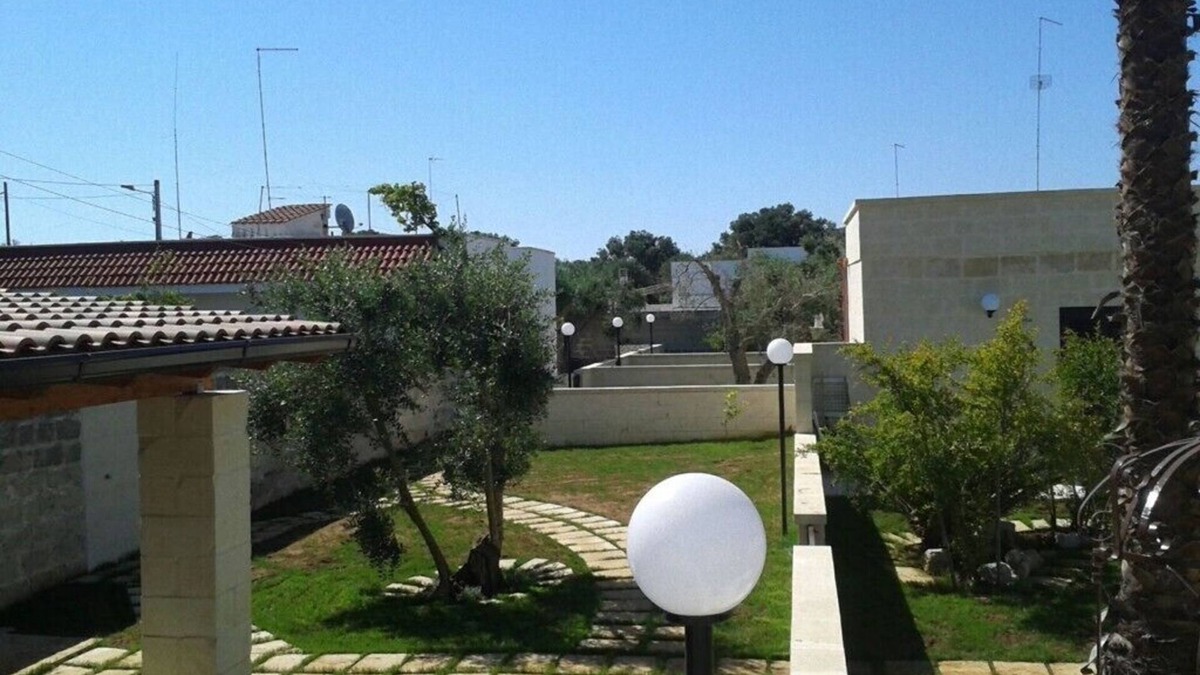 Torre Specchia Ruggeri House | Salento, San Foca, vacation home in the green