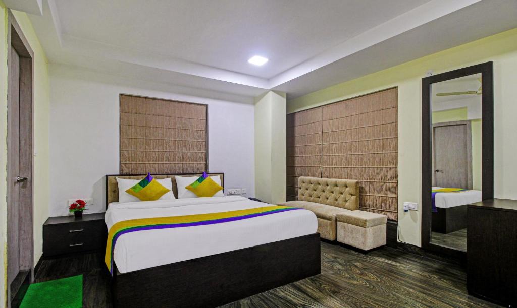 Kalighat Hotel | Itsy Hotels Reotel Near Rabindra Sarobar