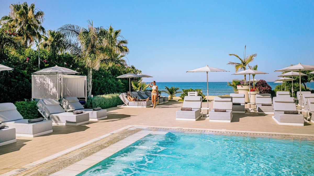 Geroskipou Hotel | Ivi Mare - Designed for adults by Louis Hotels