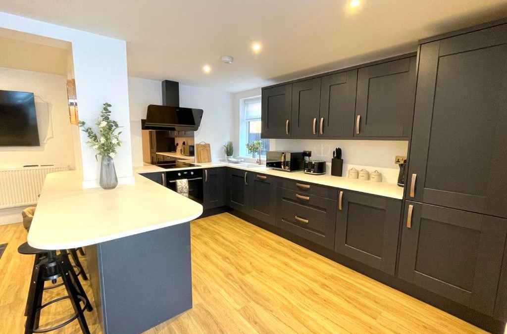 Gorleston-on-Sea House | Ivory House