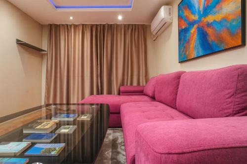 Ruse Center Apartment | Ivy Central Apartment