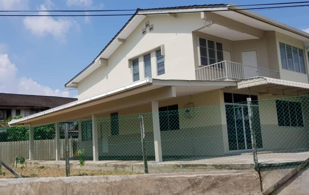 Sibu House | J & I Roomstay 2 Person with shared bathroom