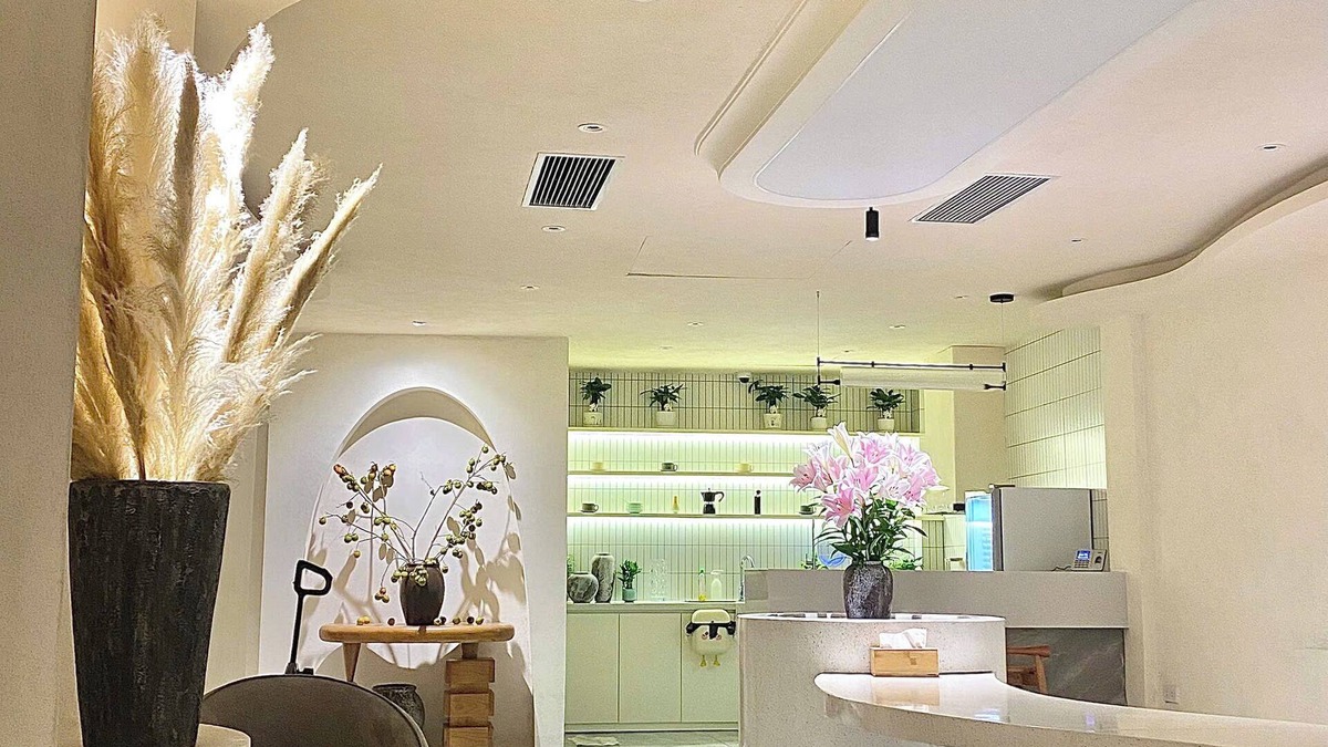 Bui Thi Xuan Hotel | J Village Hotel - Triệu Việt Vương