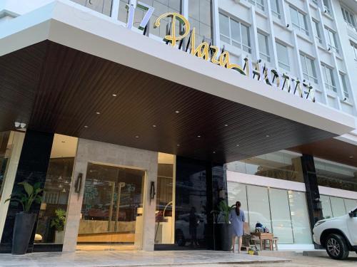 Mandurriao Hotel | J7 Plaza Hotel