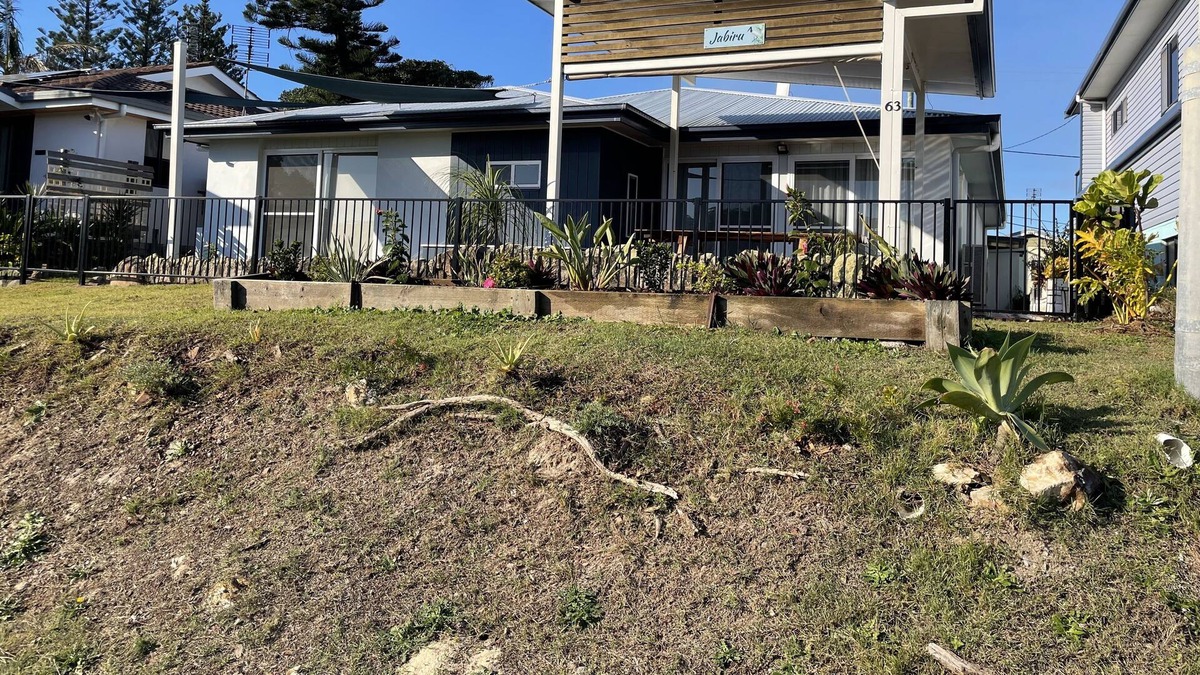 North Coast House | Jabiru 63 Main Street wooli