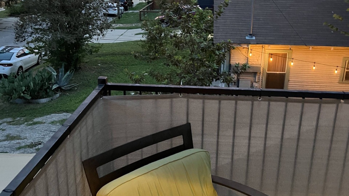 Chestnut House | Jaccuzi, Quiet, Clean, Spacious home nestled between downtown and UT.