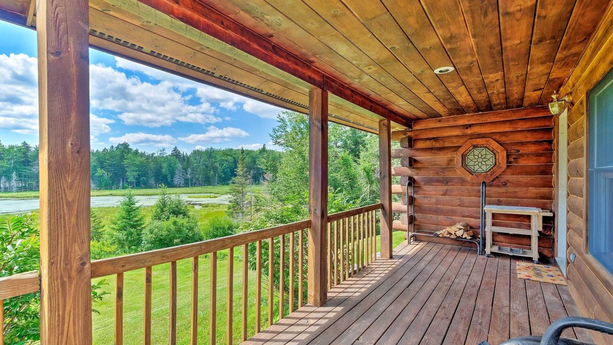 Jacksonville Cabin | Jacksonville Cabin w/Wraparound Deck & Views