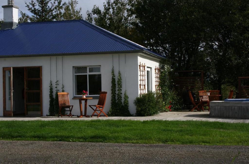 Borgarnes Villa | Jadar Farm