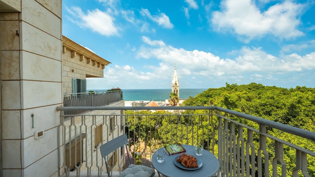 Jaffa Apartment | Jaffa Charming Beachfront Studio