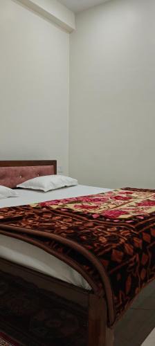 Faizabad Apartment | Janki Paying Guest House