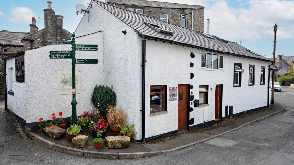 Ingleton Apartment | Jasmine Cottage, Ingleton, Yorkshire Dales