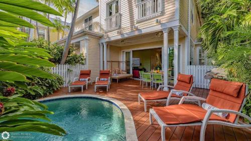 Bahama Village House | Jasmine Jule by Last Key Realty