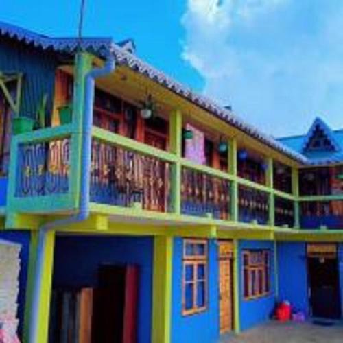 Lebong and Mineral Spring Tea Garden House | Jasshanti Homestay by StayApart