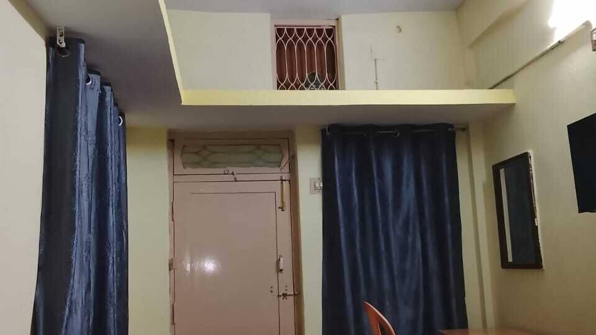 Chidambaram Cabin | JB LODGE