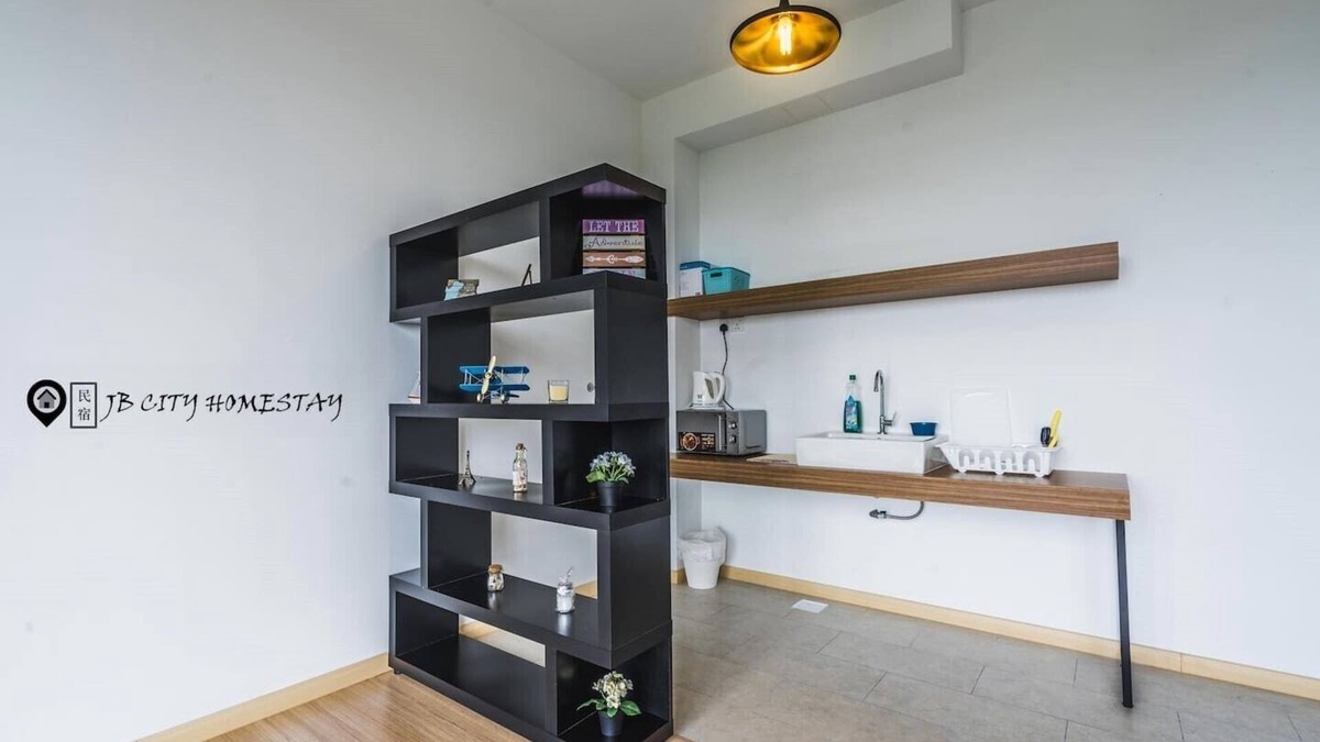 Tebrau Apartment | JB Mount Austin Cube 8 teens New Twin Queen beds