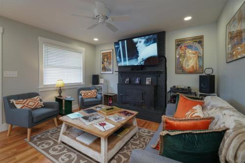 Rosman House | JB`s Place