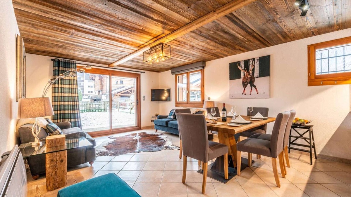 Morzine Apartment | Jeanette 4 : Renovated two bedroom apartment